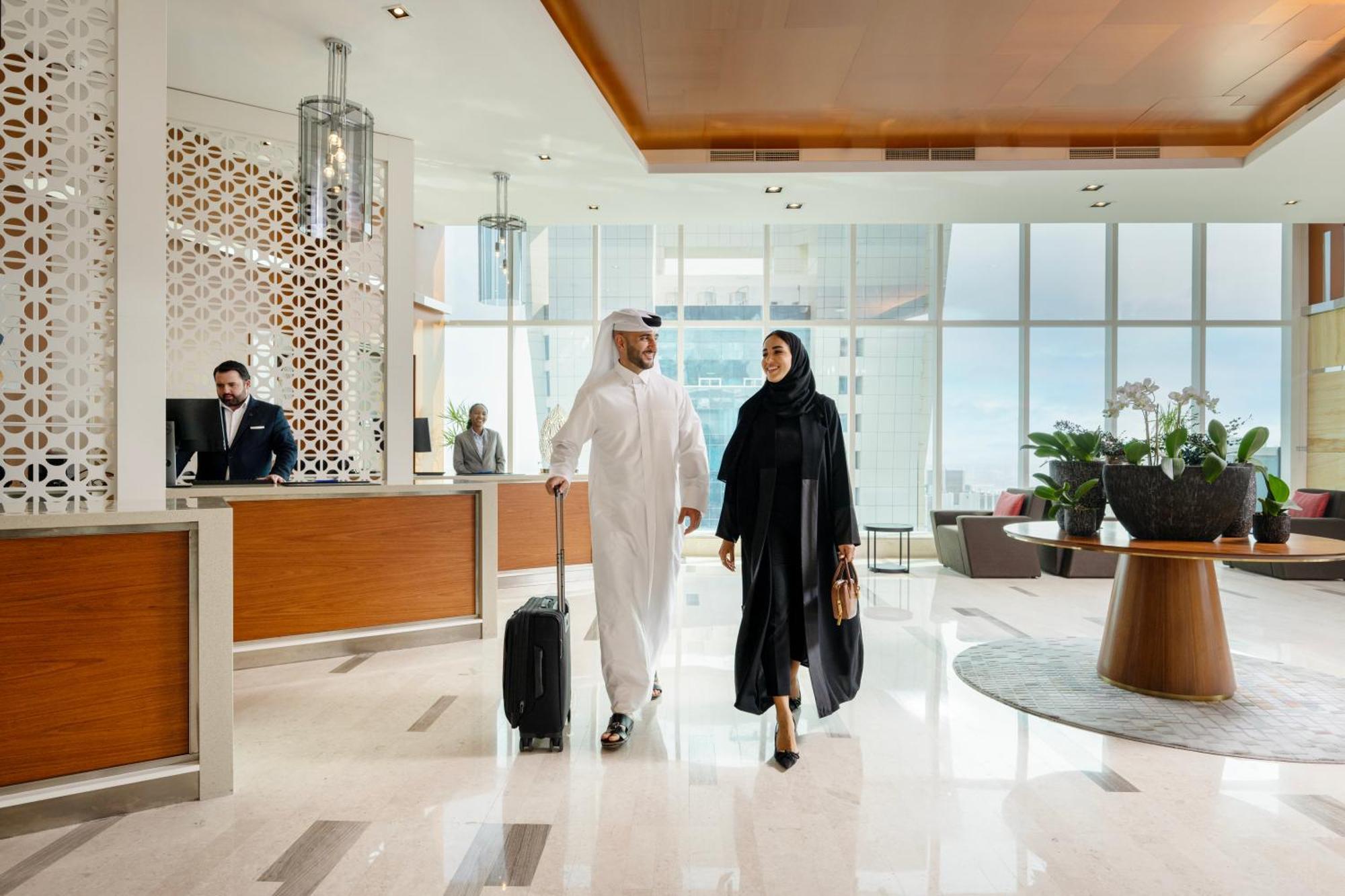 Delta Hotels By Marriott City Center Doha Bagian luar foto The lobby of the hotel