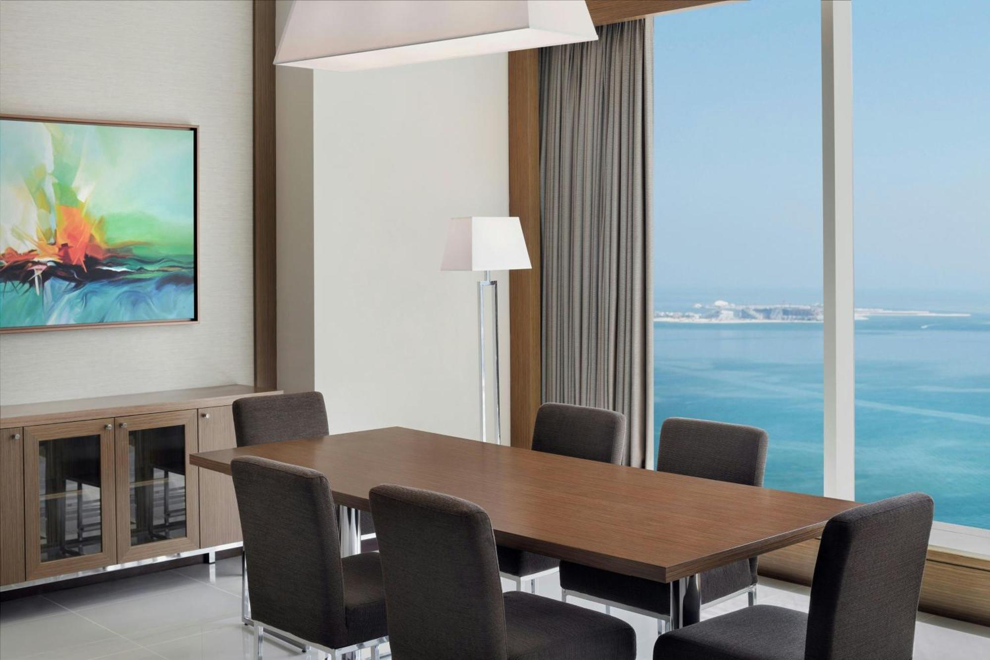 Delta Hotels By Marriott City Center Doha Bagian luar foto